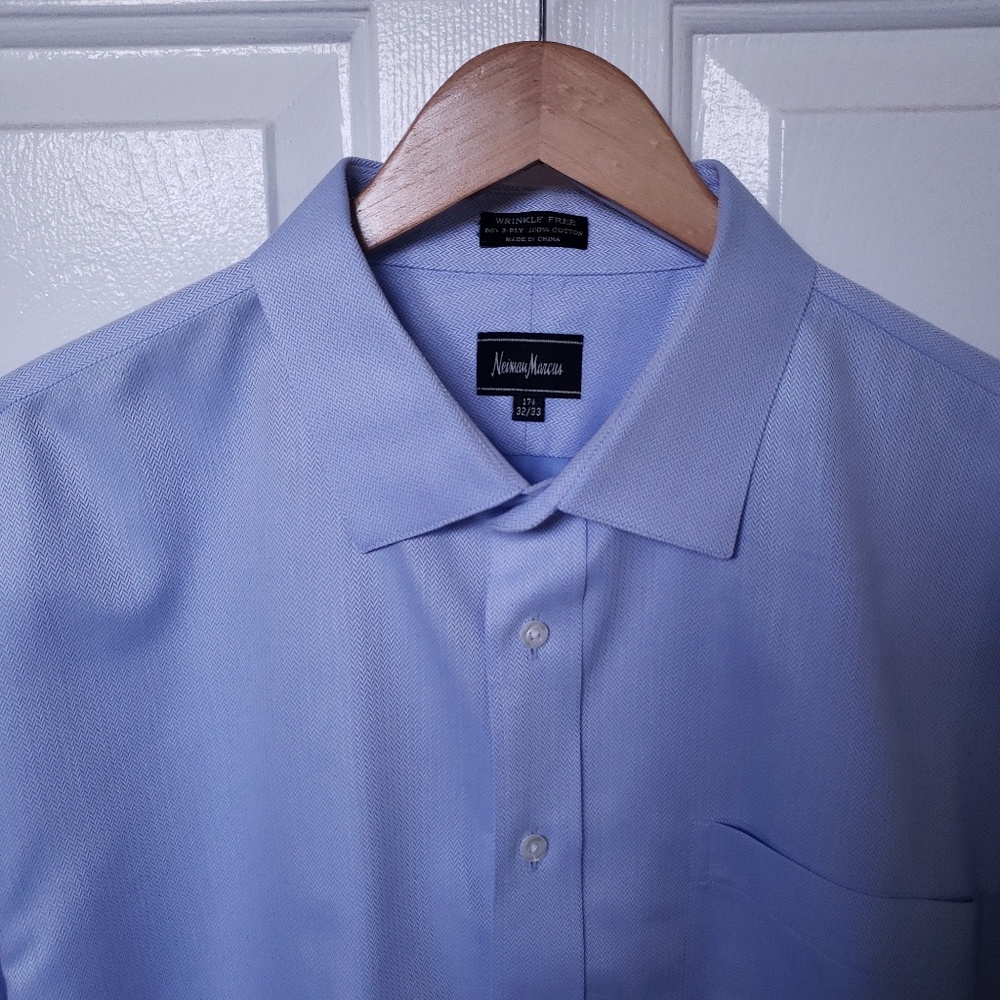 Neiman Marcus Light Blue Button Up MENS 17.5 32/33